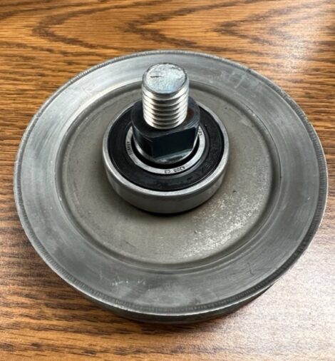 CENTER PAN PULLEY for the 24" / 30" SIDEWINDER Floor Stripper